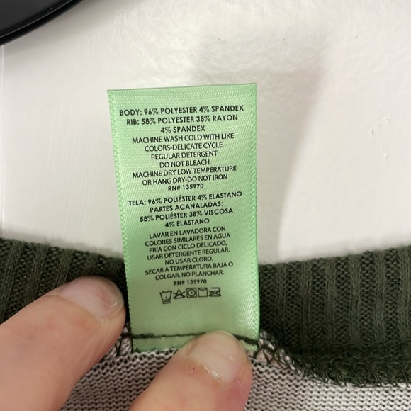 Lot of 2 Honeydew lounge tops size XXL olive green floral, black/white plaid - Picture 4 of 12